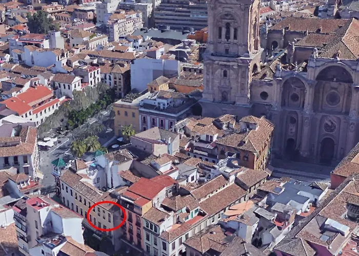 Chezmoihomes Catedral 1B